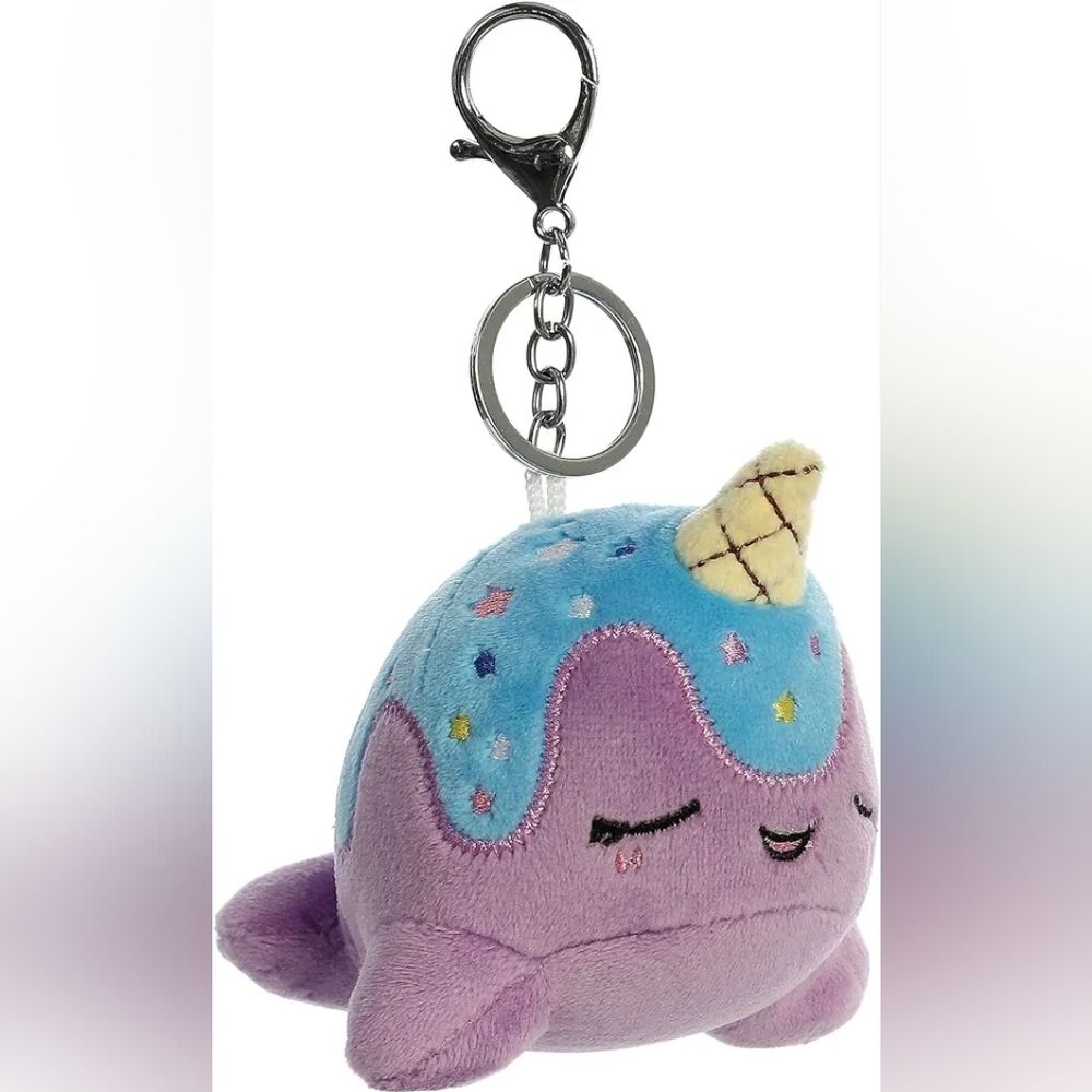 Tasty Peach Aurora 4" Blue Moon Nomwhal Clip-On